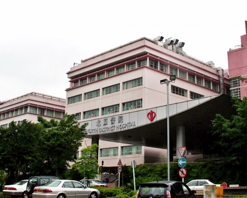 事件中一對母子燒傷送往北區醫院治理。 資料圖片