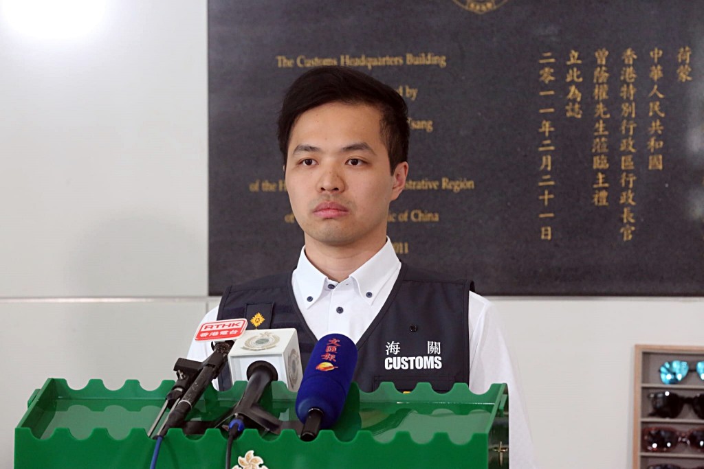 海關版權及商標調查科版權及商標一般調查組調查主任盧銘濠。 海關版權及商標調查科版權及商標一般調查組調查主任盧銘濠。