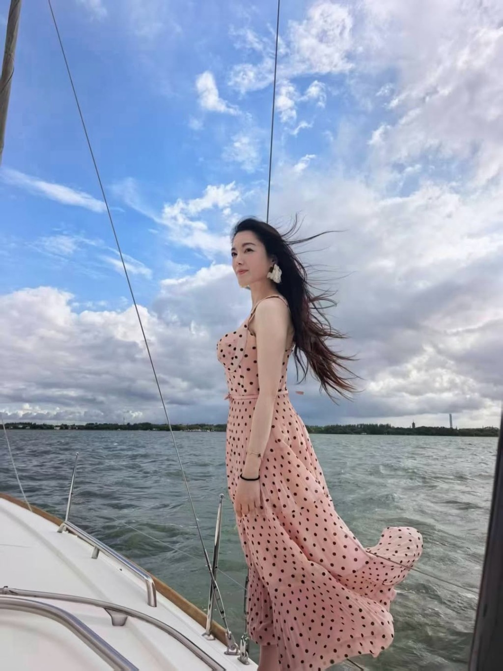 苟芸慧體態回復最佳狀態。
