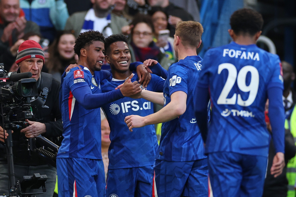 車路士大勝7:0。美聯社 車路士大勝7:0。美聯社