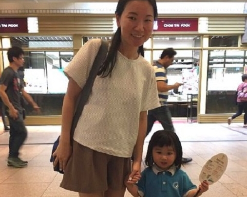 陳小姐認為教育小朋友清潔常識才是治本方法,例如回家用酒精搓手液洗手等。