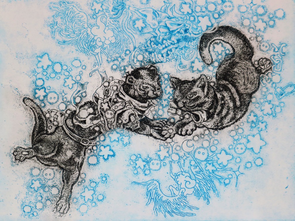 《坠入爱河》描绘两只拖着手的猫。