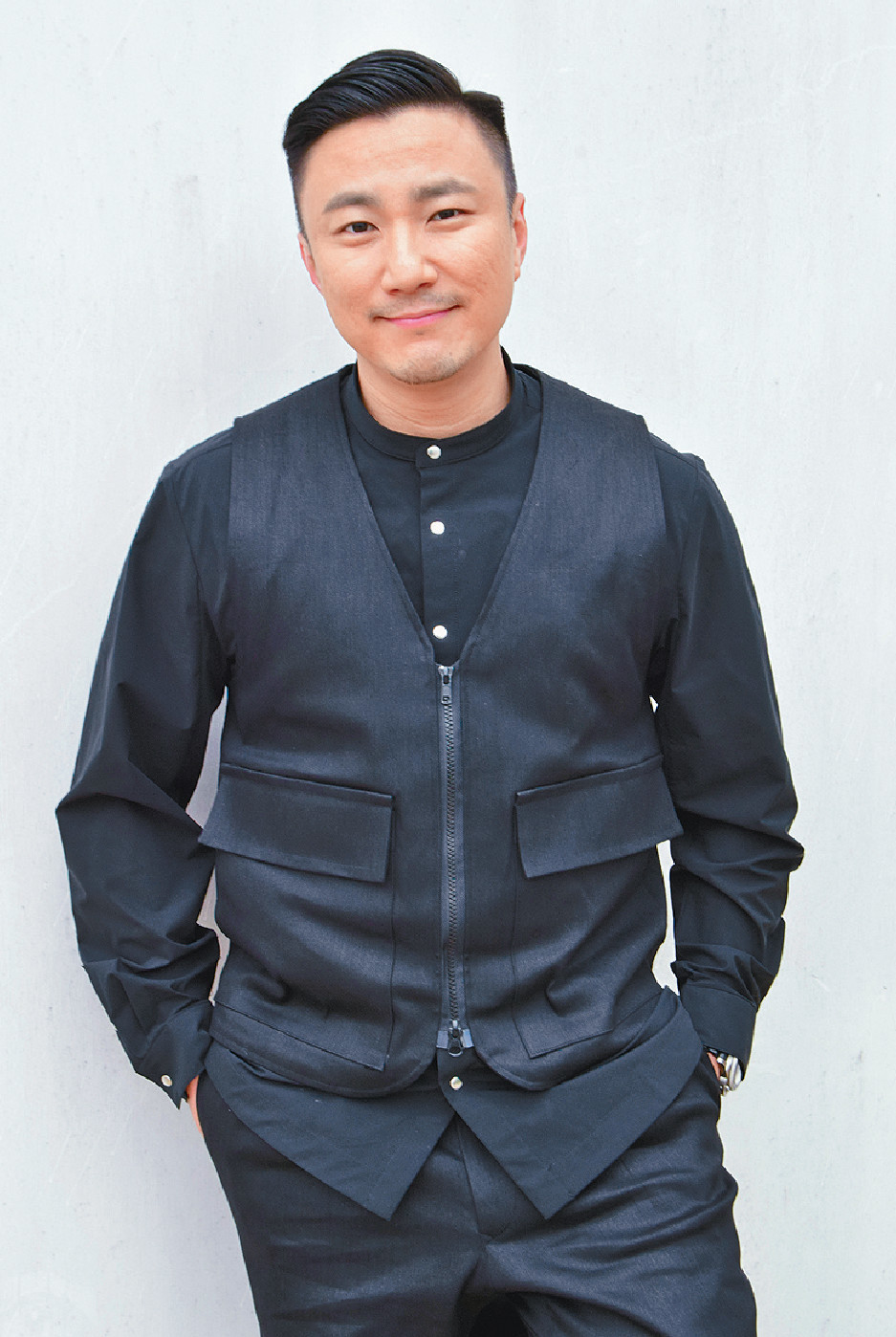 ■41歲崔建邦坦言啱啱先學識做一個真正嘅主持人及男朋友。
