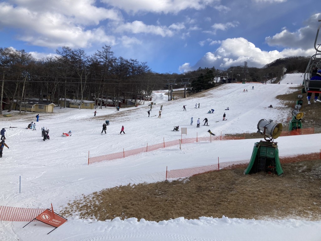 「神樂滑雪場」是新潟其中一個著名滑雪場。社交平台X