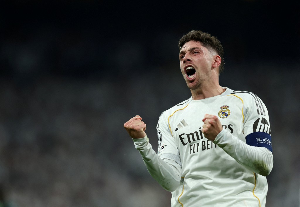 皇家马德里欧联16强首回合主场3:0大胜曼城，中场兼队长费达历高华维迪包办3个入球。路透社