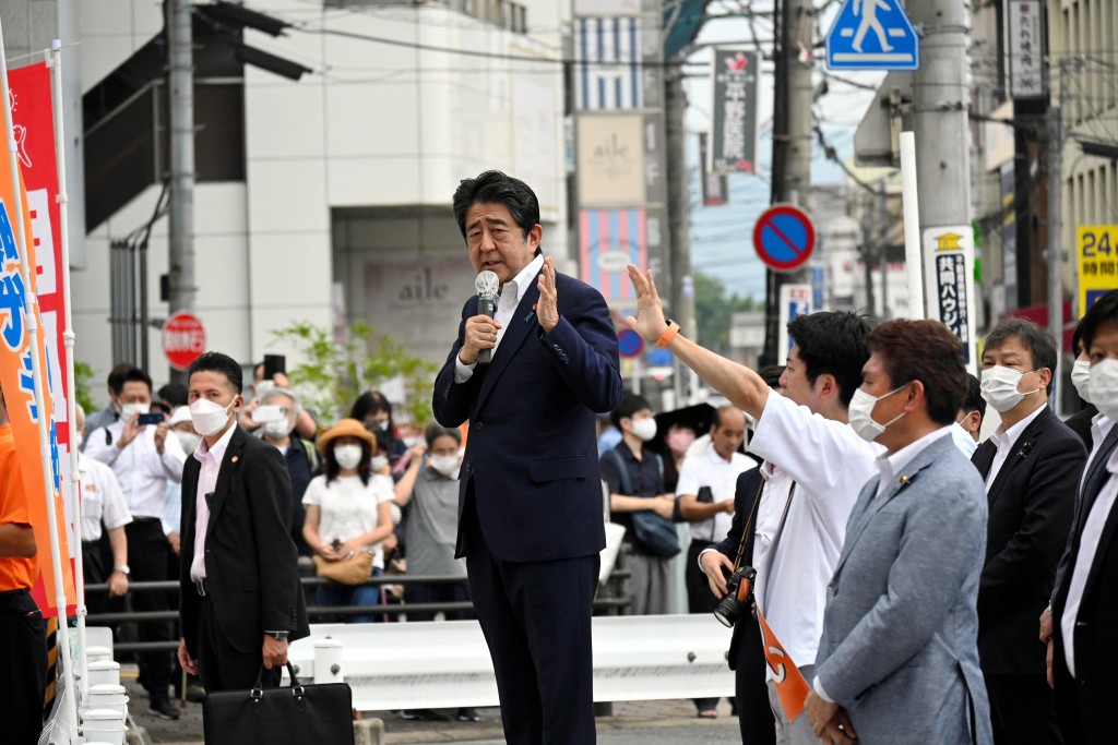 日本前首相安倍晉三8日遇刺身亡。路透社資料圖片