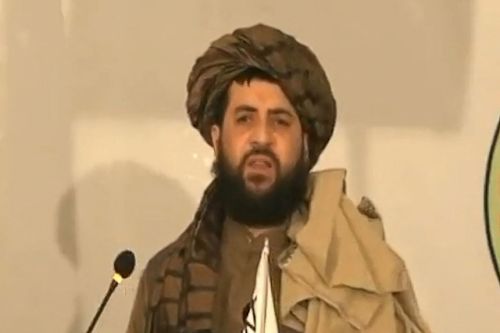 塔利班临时政府国防部长穆罕默德·叶尔孤白。