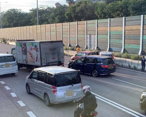 意外涉及四車輛。網民 Frankie Lam