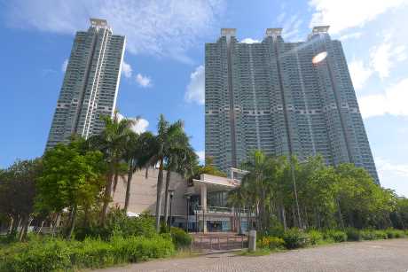 東涌海堤灣畔兩房戶以約715萬沽出。