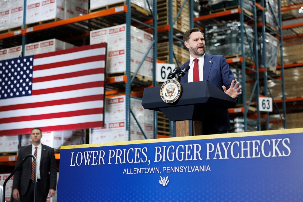 万斯可能竞选总统。美联社 万斯可能竞选总统。美联社