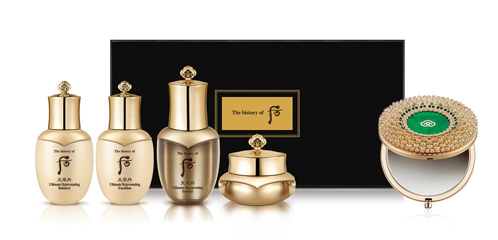 於5月8至9日在The Farmhouse咖啡廳及Cruise空中餐廳及酒吧享用午及晚餐的媽媽將會收到The history of Whoo的天率丹和率緊致禮品套裝。