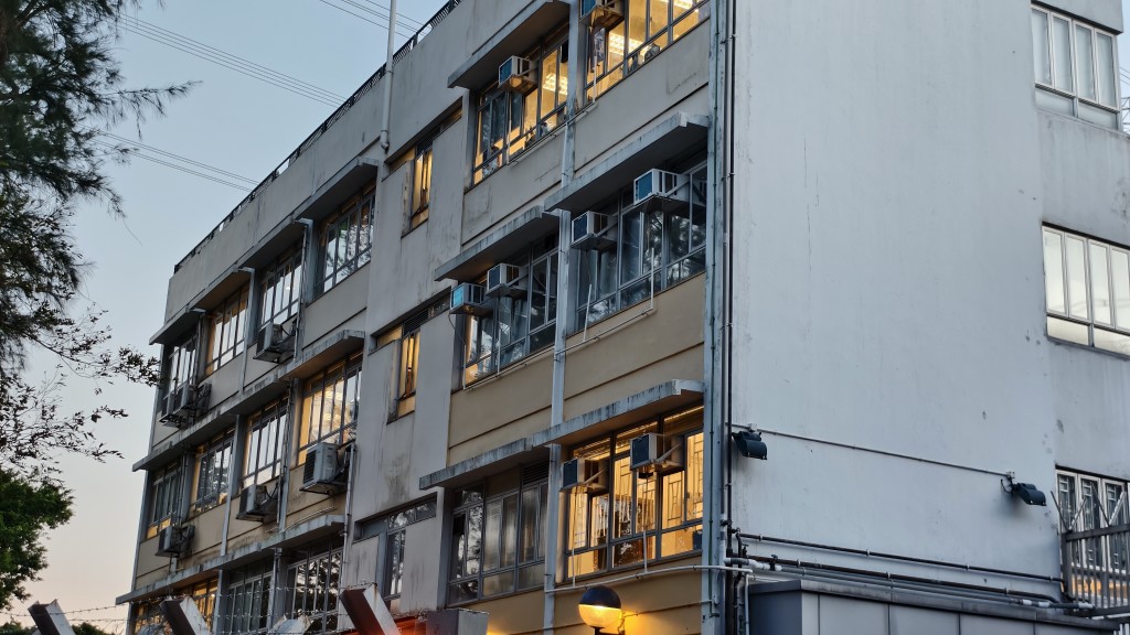 現場為葵涌大蒸場路一間院舍。黃文威攝