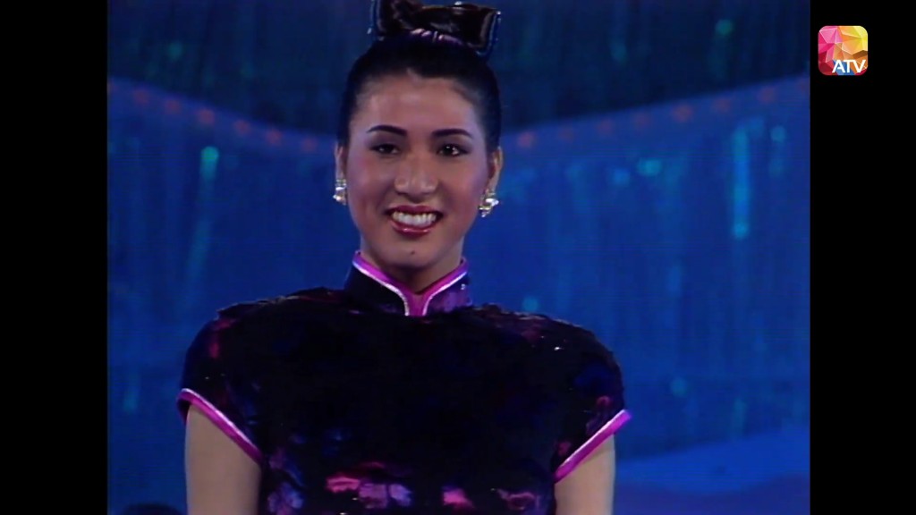 邱月清曾参加1987年亚洲小姐。