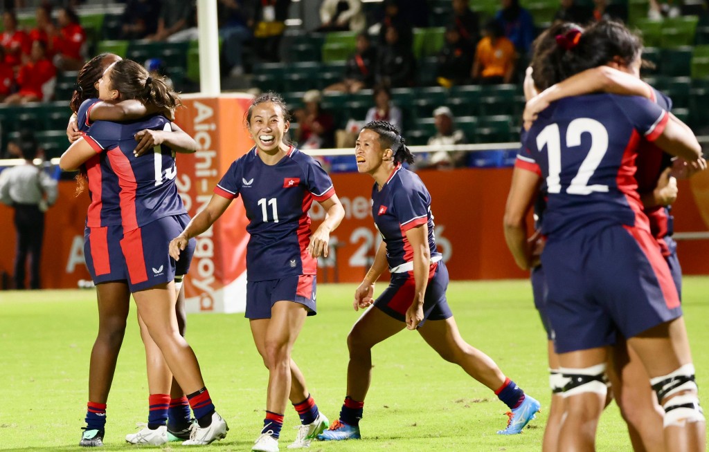 香港女子七欖隊再演7:5勝泰國。 香港女子七欖隊再演7:5勝泰國。