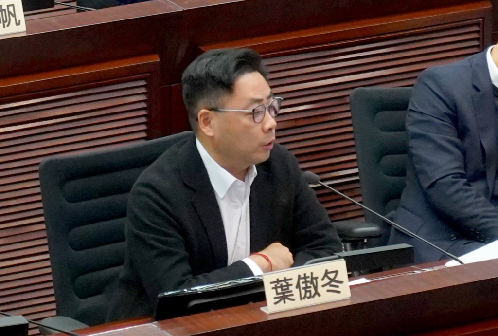 民建聯葉傲冬。