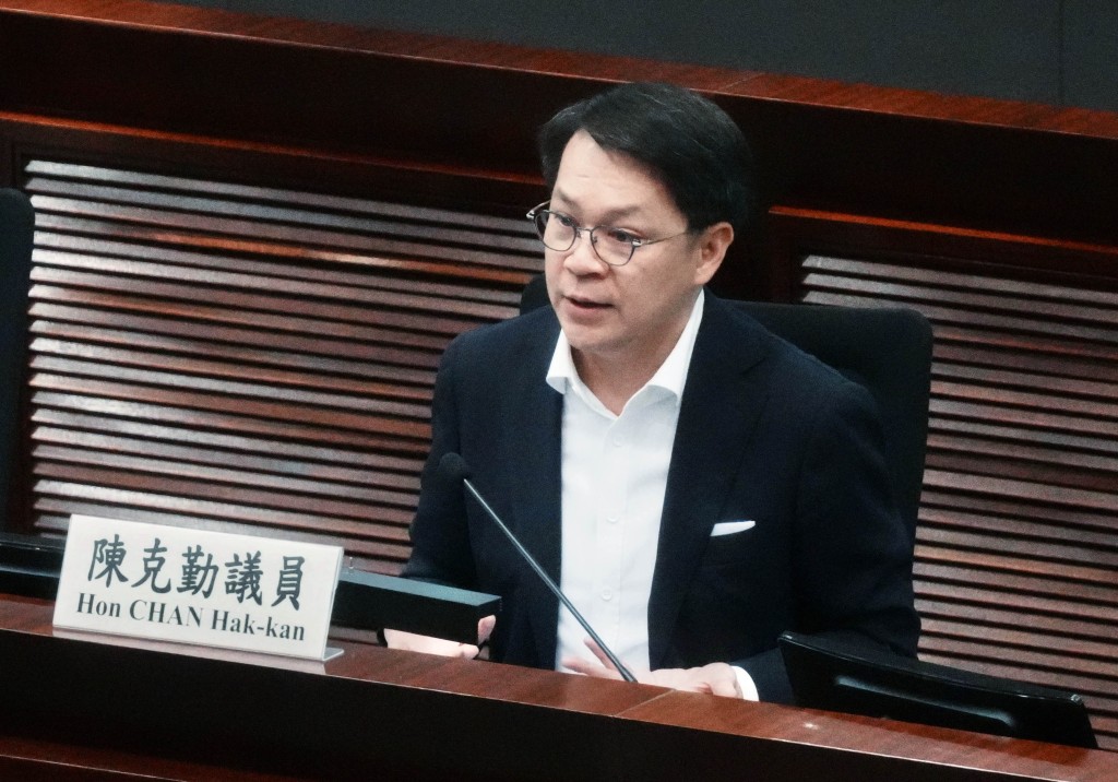陳克勤關注,其他普通法管轄區由行政機關發出證明書時,其相關機制會是如何運作。資料圖片 陳克勤關注,其他普通法管轄區由行政機關發出證明書時,其相關機制會是如何運作。資料圖片