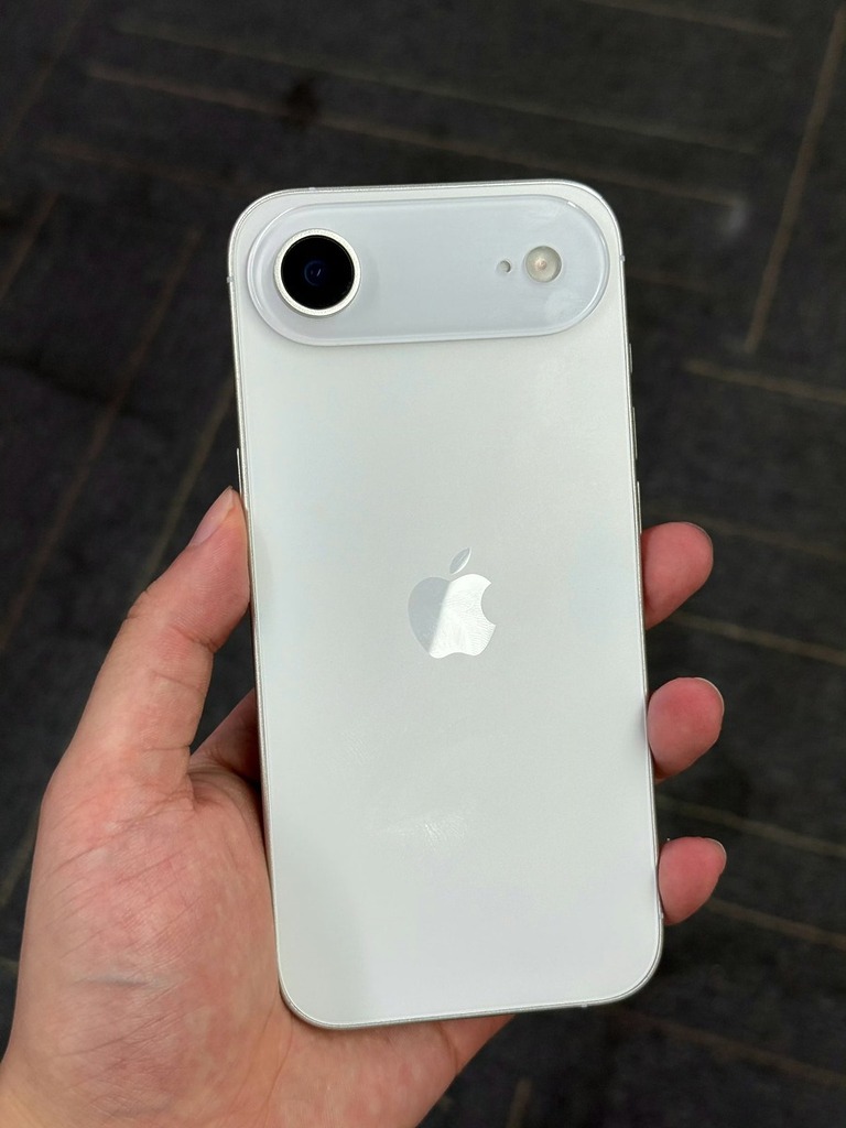 盛傳已久的iPhone 17 Air勢成新一代iPhone焦點，並會取代之前Plus型號。