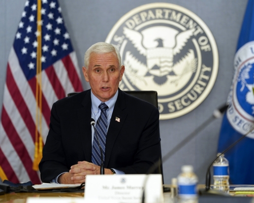 彭斯承诺力保权力安全过渡。AP图