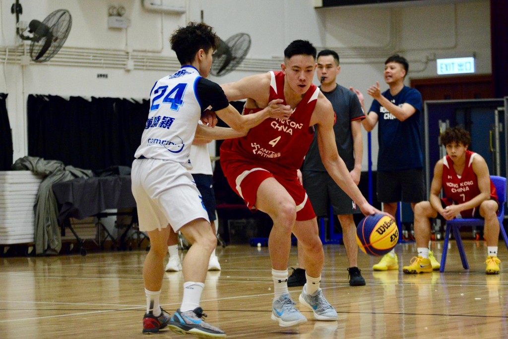 杨博文（右）。杨功煜摄