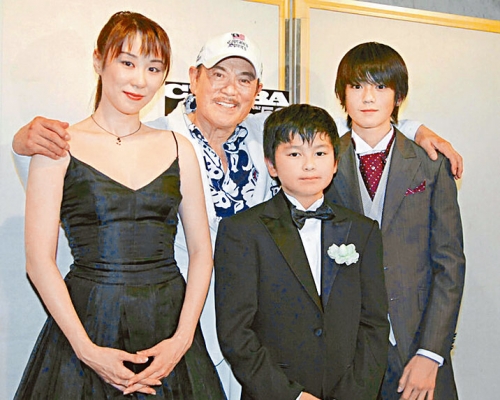 ■千葉真一曾向友人表示希望與子女合演一套電影,惜願望未了。