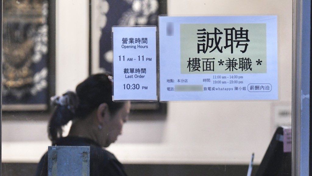 孫玉菡續指,僱主不得以輸入勞工取代在職本地僱員,如需裁員應先裁減輸入勞工 孫玉菡續指,僱主不得以輸入勞工取代在職本地僱員,如需裁員應先裁減輸入勞工