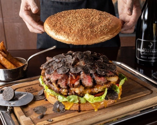 該漢堡會由今日起發售至6月底。網圖
