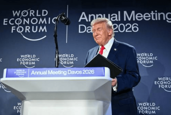 特朗普多次將格陵蘭誤稱冰島。法新社 特朗普多次將格陵蘭誤稱冰島。法新社