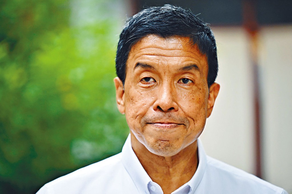 泰國前交通部部長查猜得票大幅領先。