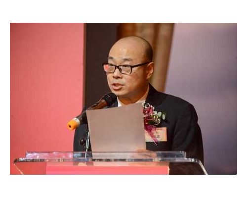 蔡志忠妻確診肺炎