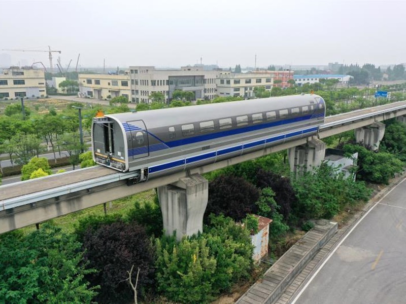 時速600公里高速磁浮試驗樣車。