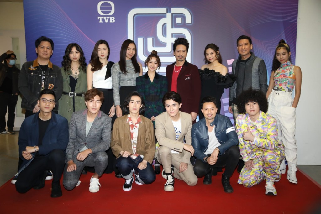 環球唱片大晒冷上《勁歌》。