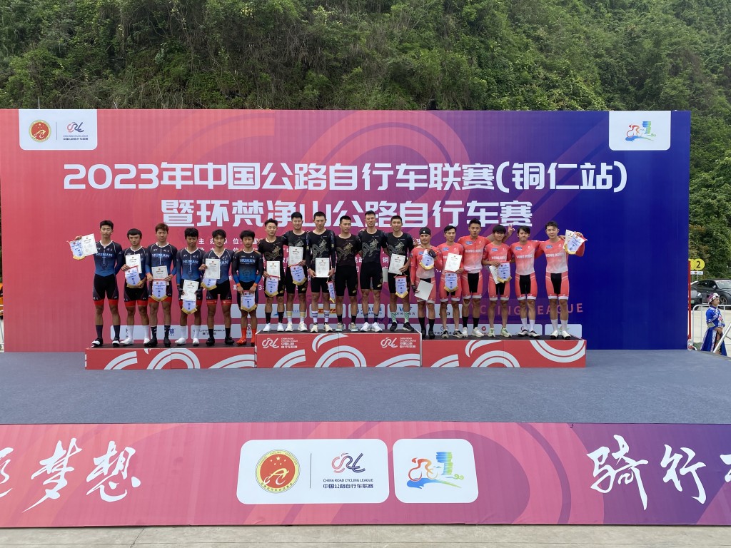 港队在男子团体计时赛夺得第二名。 中国香港单车总会图片