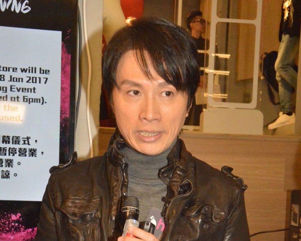 黃子華望劉德華吉人天相。
