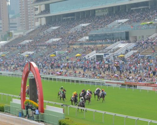 國慶賽馬日將於明天如期舉行。資料圖片