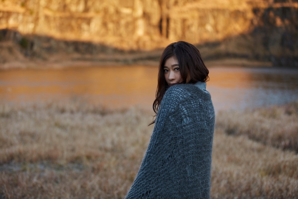 篠原相隔19年再闖樂壇,為《金魚妻》唱主題曲。