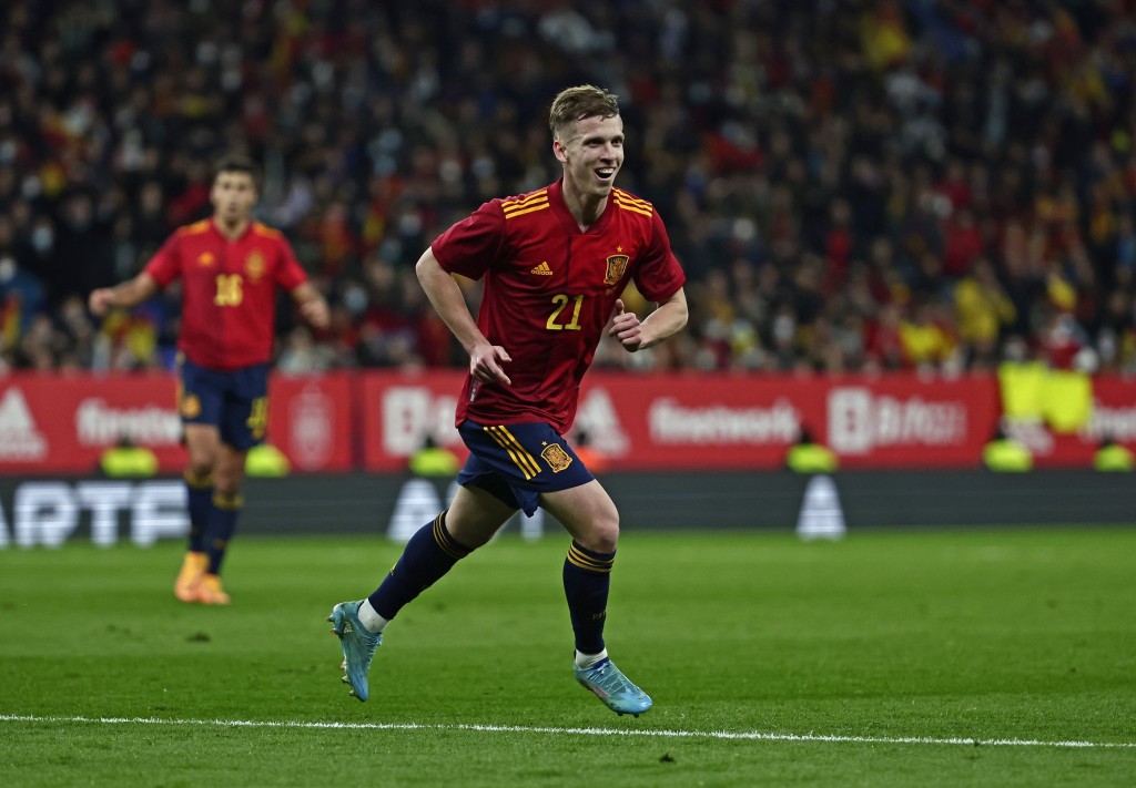 出生於加泰隆尼亞的丹尼爾奧莫，周六友賽在當地主場為國披甲並攻入奠勝球。網上圖片