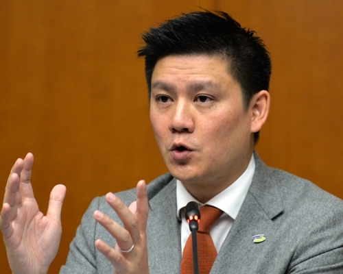譚文豪稱指引無法律效力，難以保障乘客利益。資料圖片