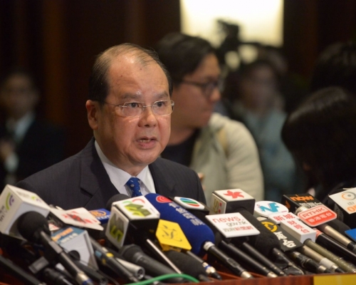 政务司司长张建宗回应，称坚决维护香港新闻自由。资料图片