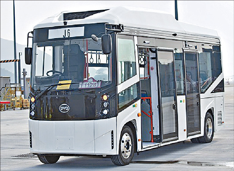 ■機管局預計二四年透過無人車接載旅客往返機場,並將服務延伸至東涌市中心。