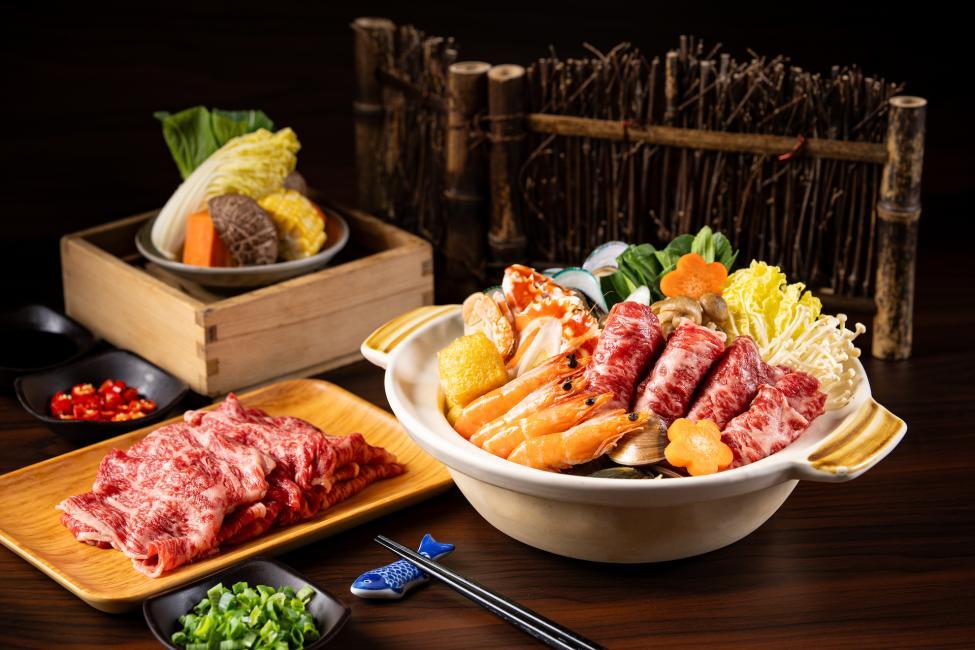 九龍酒店 倚窗閣 66米超長自助餐枱 生蠔/片皮鴨/奈禾牛