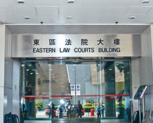 張志偉裁判官今在東區裁判法院裁定其中一名被告罪名成立。資料圖片