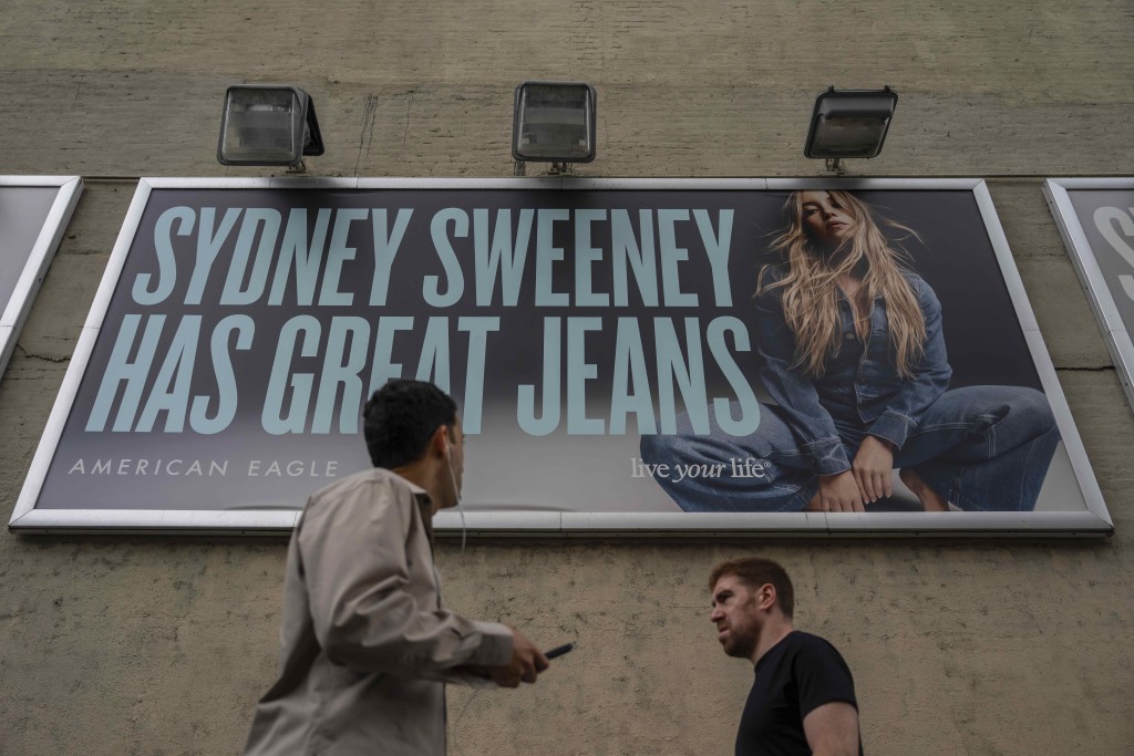 Sydney Sweeney牛仔褲廣告最近備受矚目。美聯社 Sydney Sweeney牛仔褲廣告最近備受矚目。美聯社