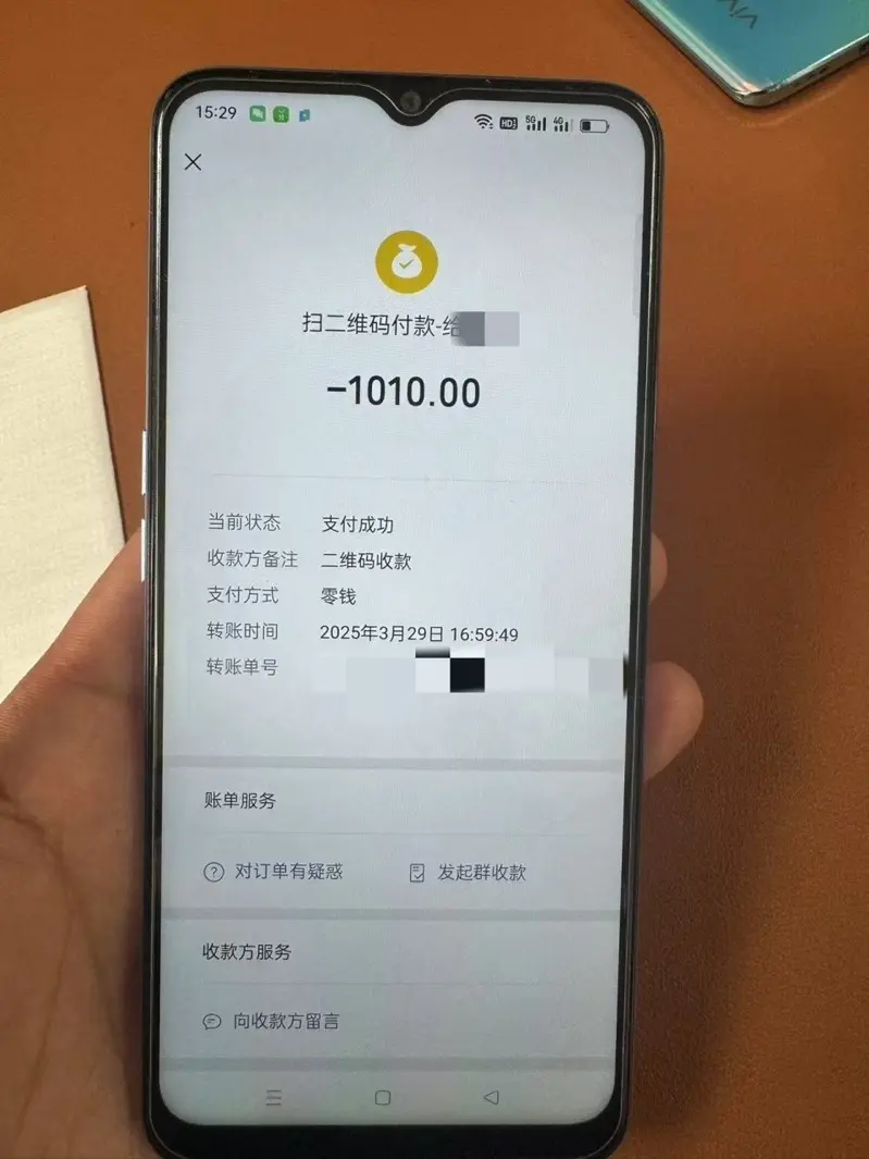 少年疑因要求多付的車資被拒後自殺。九派新聞 少年疑因要求多付的車資被拒後自殺。九派新聞