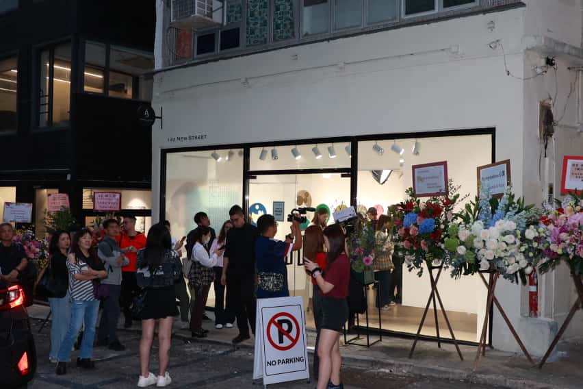 李心潔在上環舉行畫展《糖不甩》。 李心潔在上環舉行畫展《糖不甩》。