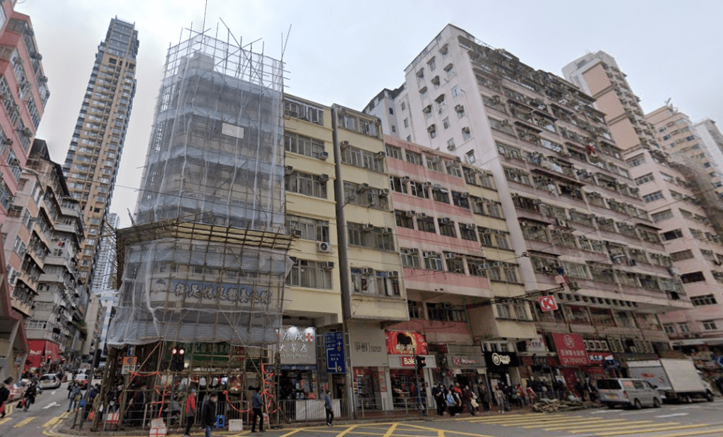 西灣河筲箕灣道104號商住樓標售,物業具重建價值。 西灣河筲箕灣道104號商住樓標售,物業具重建價值。