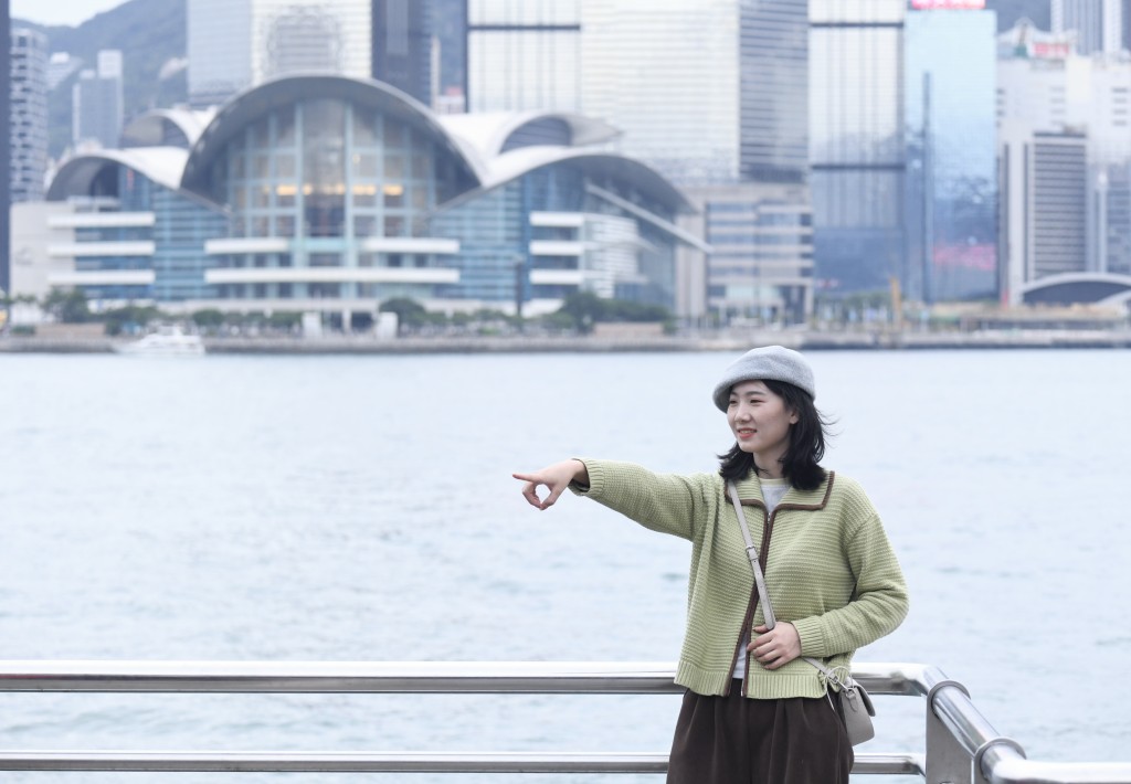 天文台料周一早上仍稍涼。 天文台料周一早上仍稍涼。