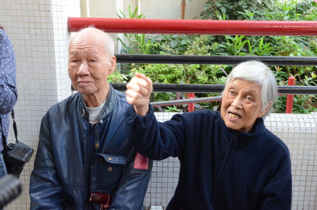 鄰居周生、周太