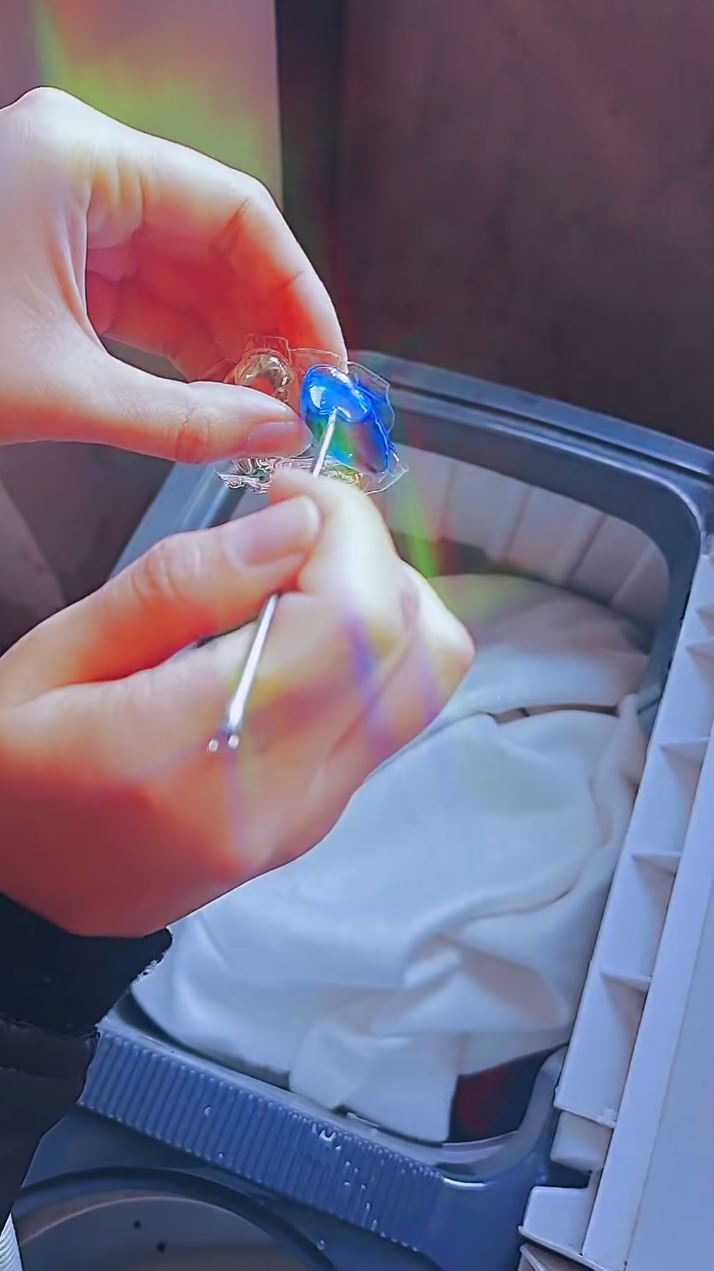 洗衣凝珠使用不當隨時會造成家居危險。小紅書