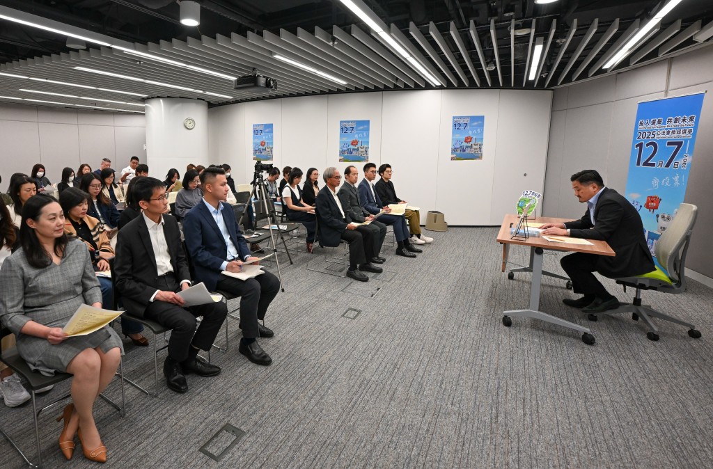 黄元山呼籲市民在投票日履行公民責任，投下神聖一票。