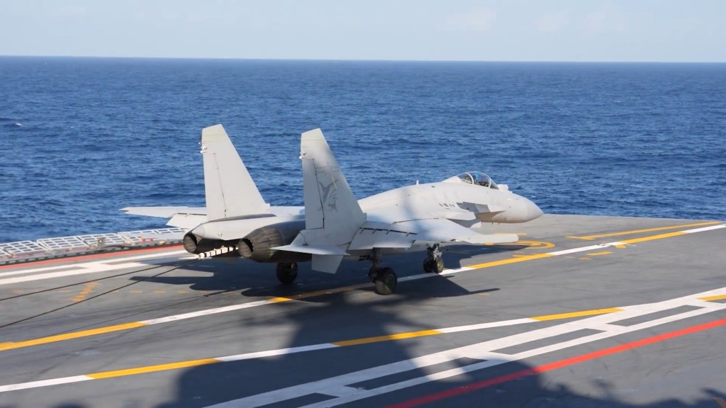 遼寧艦編隊完成遠海實訓。央視截圖